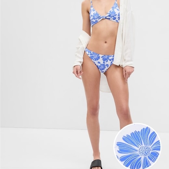 GAP bikini top & bottom - New with Tags - Picture 2 of 3